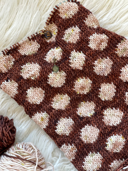 Delightful Dot Cowl